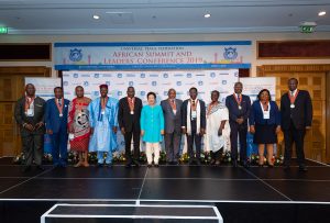 「アフリカ頂上会議および指導者カンファレンス2019」指導者ら記念写真｜世界平和統一家庭連合News Online